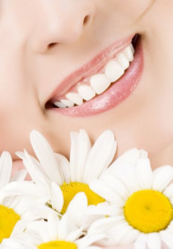 Белые зубы и красивая улыбка